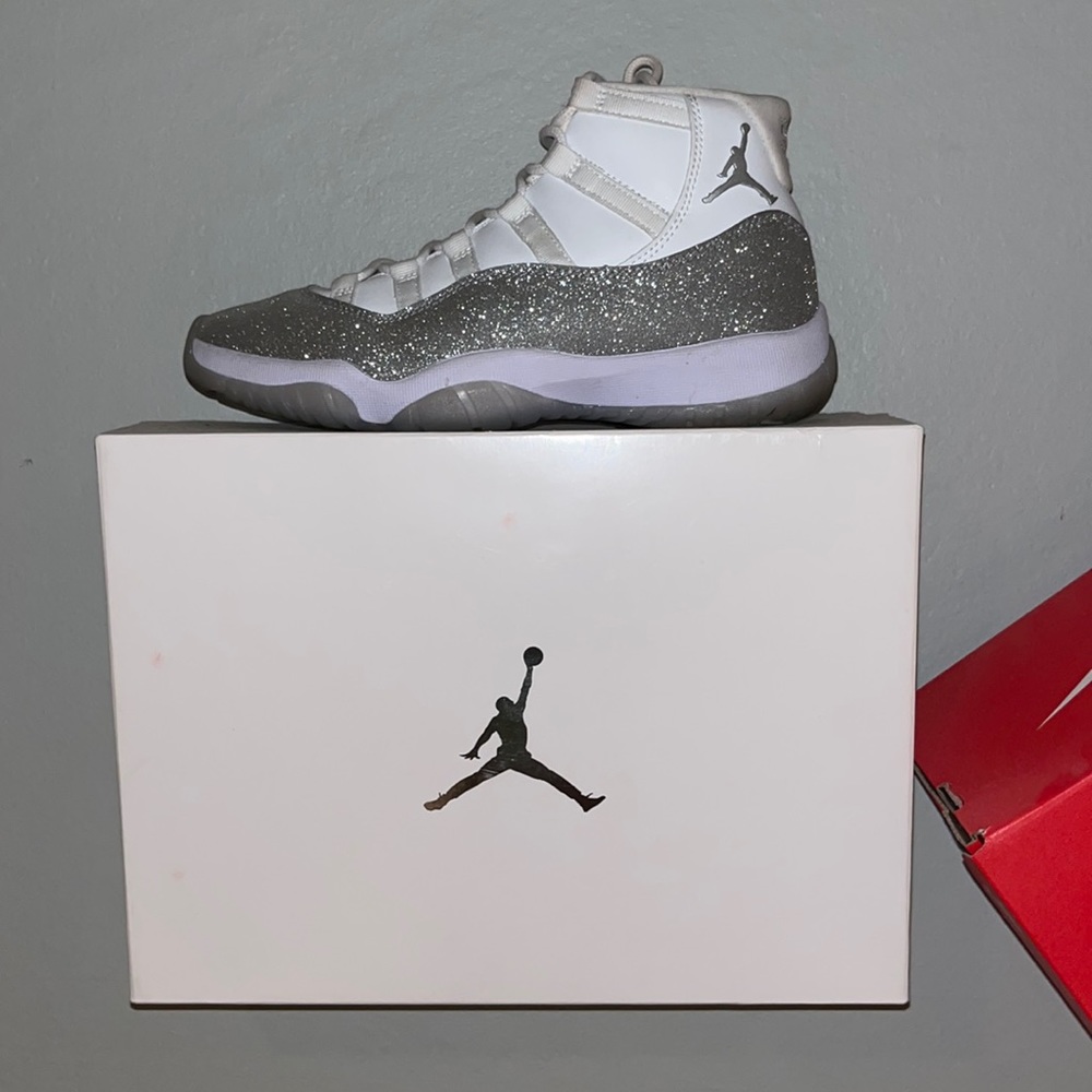 REAL Jordan Metalic 11’s